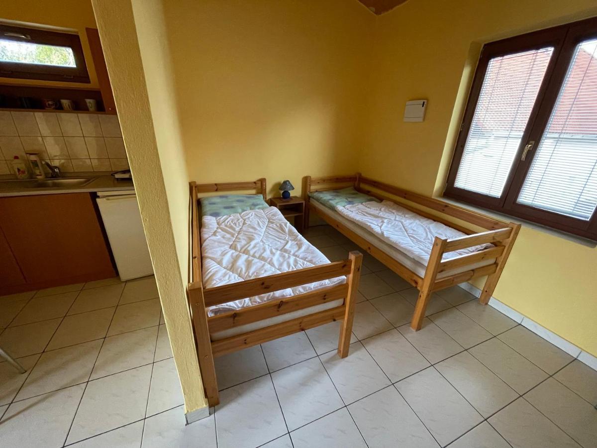 Apartmány Forró Rybárska Veľký Meder Exterior foto